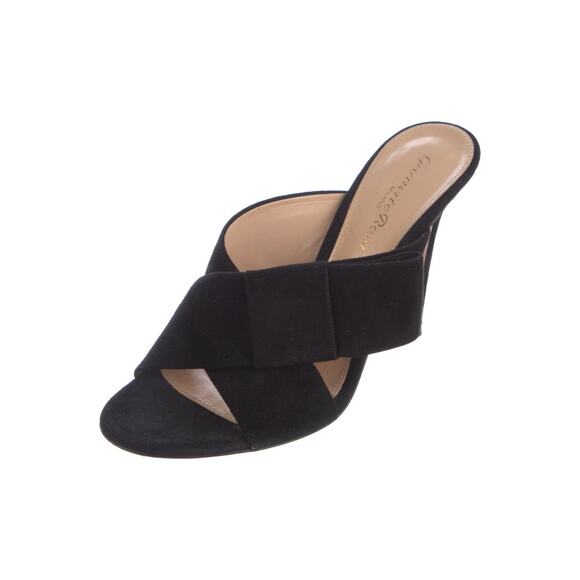 ❤️Gianvito Rossi Suede Heels❤️ - Picture 2 of 5